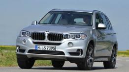 BMW X5 III xDrive40e (2015) - widok z przodu