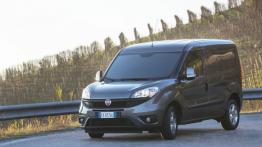 Fiat Doblo III Cargo Facelifting (2015) - widok z przodu