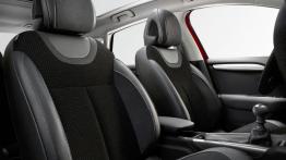 Citroen C4 II Hatchback Facelifting (2015) - widok ogólny wnętrza z przodu