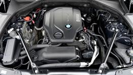 BMW serii 5 F10 518d Sedan (2015) - silnik