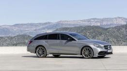 Mercedes CLS 63 AMG S-Modell Shooting Brake Facelifting - prawy bok