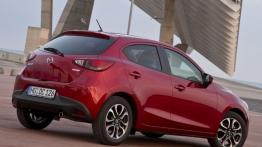 Mazda 2 III SKYACTIV-G 1.5 (2015) - widok z tyłu