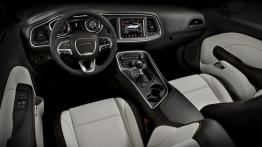 Dodge Challenger III Facelifting (2015) - pełny panel przedni