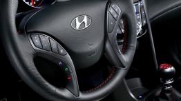 Hyundai i30 II Coupe Turbo (2015) - kierownica