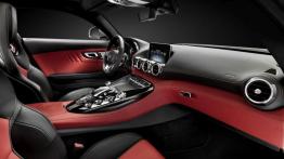 Mercedes-AMG GT S (2015) - widok ogólny wnętrza z przodu