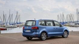 Volkswagen Sharan II Facelifting (2015) - widok z tyłu