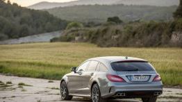 Mercedes CLS 63 AMG S-Modell Shooting Brake Facelifting - widok z tyłu