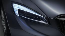 Buick Avenir Concept (2015) - prawy przedni reflektor - włączony