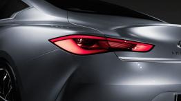 Infiniti Q60 Concept (2015) - lewy tylny reflektor - włączony