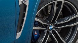 BMW X6 II M (2015) - wlot powietrza