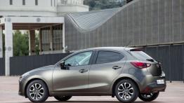 Mazda 2 III SKYACTIV-G 1.5 (2015) - lewy bok