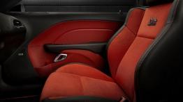Dodge Challenger III Facelifting (2015) - widok ogólny wnętrza z przodu