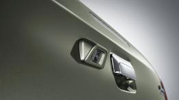 Mitsubishi Triton 2015 - kamera cofania