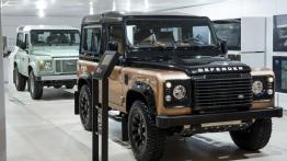 Land Rover Defender Autobiography Edition (2015) - oficjalna prezentacja auta