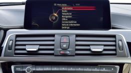 BMW 340i M Sport F30 Sedan Facelifting (2015) - ekran systemu multimedialnego
