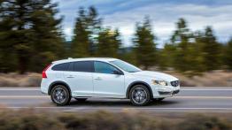 Volvo V60 Cross Country (2015) - prawy bok