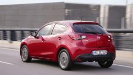 Mazda 2 III SKYACTIV-G 1.5 (2015) - widok z tyłu