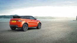 Range Rover Evoque Autobiography (2015) - widok z tyłu