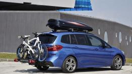BMW 220i Gran Tourer (2015) - tył - bagażnik zamknięty