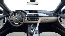 BMW 340i Sport Line F30 Sedan Facelifting (2015) - pełny panel przedni