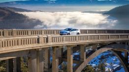 Volvo V60 Cross Country (2015) - lewy bok