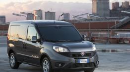 Fiat Doblo III Cargo Facelifting (2015) - widok z przodu