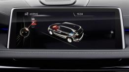 BMW X5 III xDrive40e (2015) - ekran systemu multimedialnego