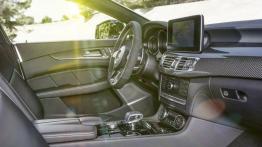 Mercedes CLS 63 AMG S-Modell C218 Facelifting (2015) - widok ogólny wnętrza z przodu