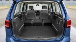 Volkswagen Sharan II Facelifting (2015) - bagażnik, fotele drugiego rzędu złożone