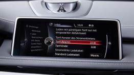 BMW X5 III xDrive40e (2015) - ekran systemu multimedialnego