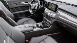 Mercedes CLS 63 AMG S-Modell Shooting Brake Facelifting - widok ogólny wnętrza z przodu