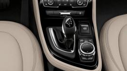 BMW serii 2 Gran Tourer (2015) - dźwignia zmiany biegów