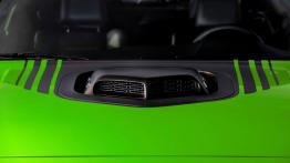 Dodge Challenger III Facelifting (2015) - wlot powietrza w masce