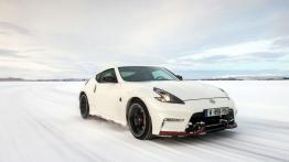 Nissan 370Z Nismo (2015) - prawy bok