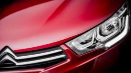 Citroen C4 II Hatchback Facelifting (2015) - przód - inne ujęcie
