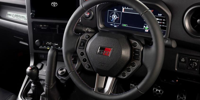 Hołd dla legendy rajdów. Tak wygląda Toyota GR Yaris w mistrzowskiej, limitowanej edycji