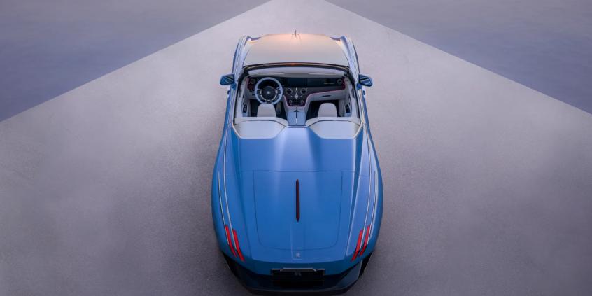 Rolls-Royce za 35 mln zł ma wytrzymać 150 lat. Zaczynają od 15 tys. otwarć bagażnika