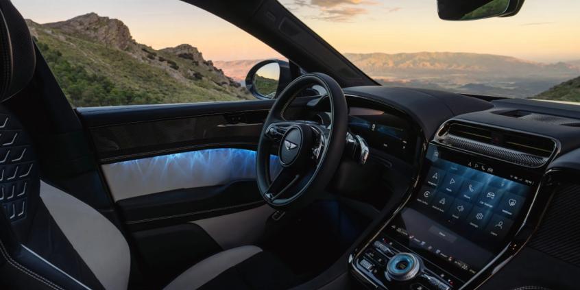 Bentley wchodzi w elektryki z hukiem. Torcal ma 888 KM i 600 km zasięgu