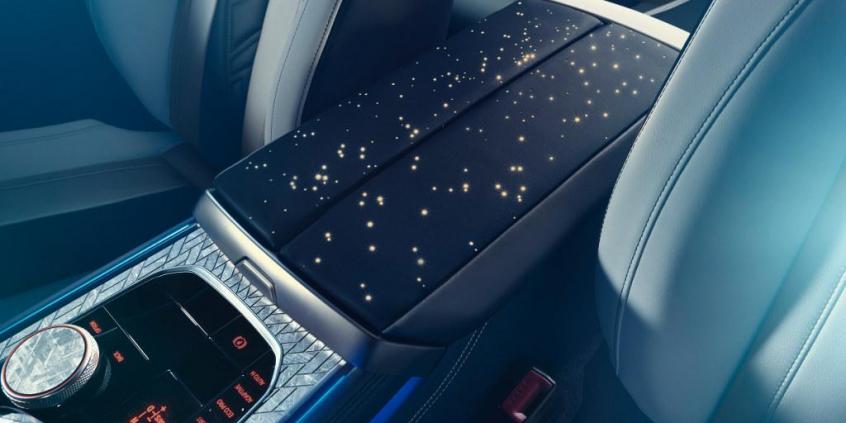 BMW Individual M850i ​​Night Sky. Nie z tego świata