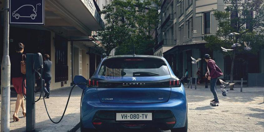 Oto nowy Peugeot 208. Wygląda lepiej i ma elektryczny napęd