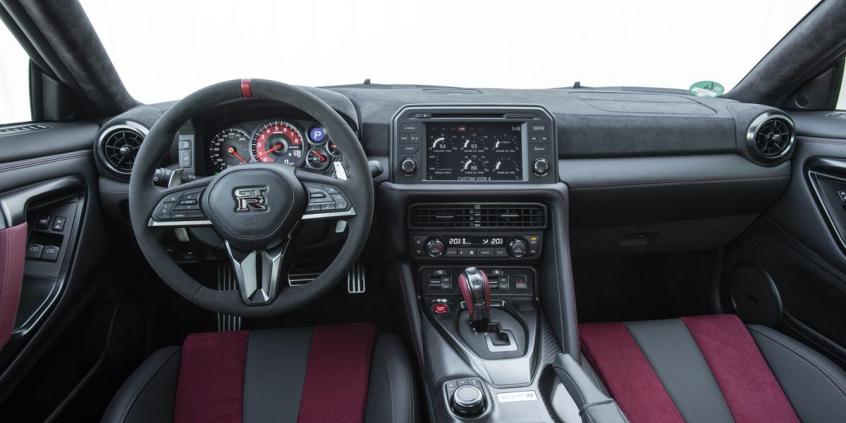Nissan GT-R Nismo na rok 2020 już w sprzedaży. Znamy ceny