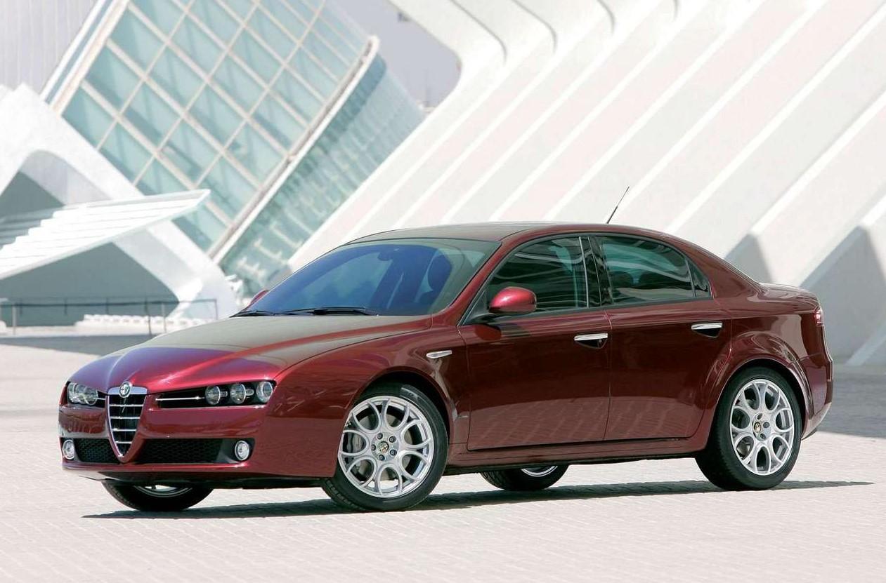 Alfa Romeo 159 - modele, dane, silniki, testy •