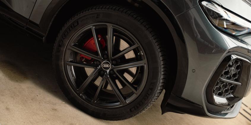 Audi Q5 Sportback e-hybrid quattro 270 kW S Tronic to rozsądna alternatywa dla SQ5. Ale czy na pewno?