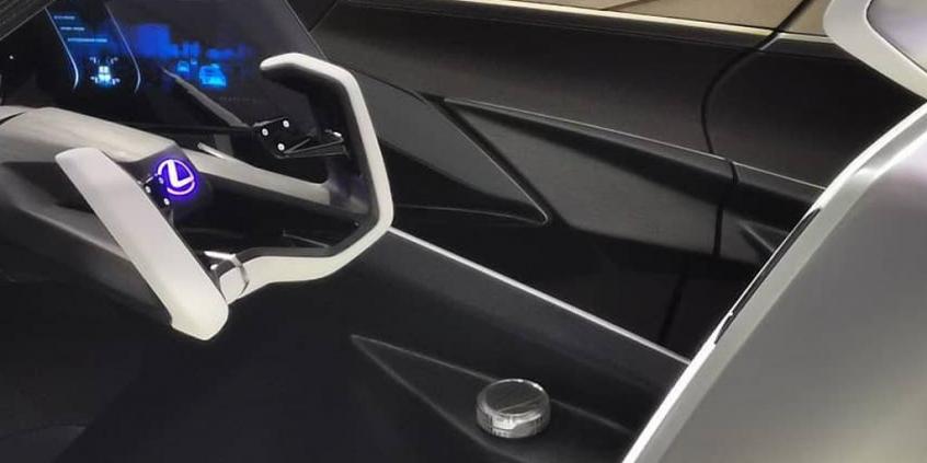 Lexus zaskakuje nie tylko elektrycznym napędem