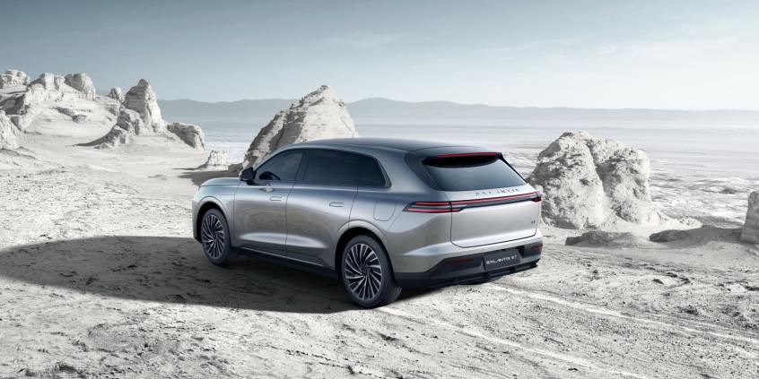 Exlantix debiutuje w Polsce. Ceny i wyposażenie godne klasy premium