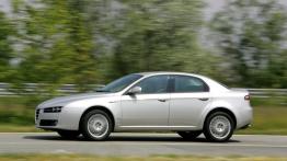 Alfa Romeo 159 - lewy bok