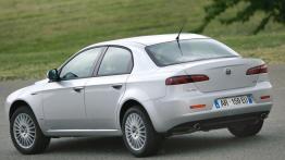 Alfa Romeo 159 - lewy bok