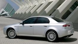 Alfa Romeo 159 - lewy bok