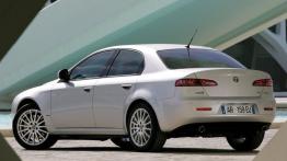 Alfa Romeo 159 - lewy bok