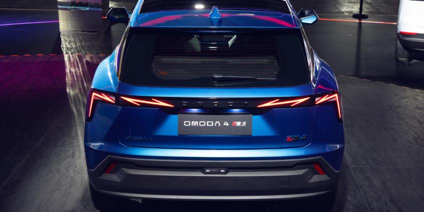 Omoda 4 rzuca wyzwanie Toyocie C-HR. Do Polski przyjedzie już wiosną